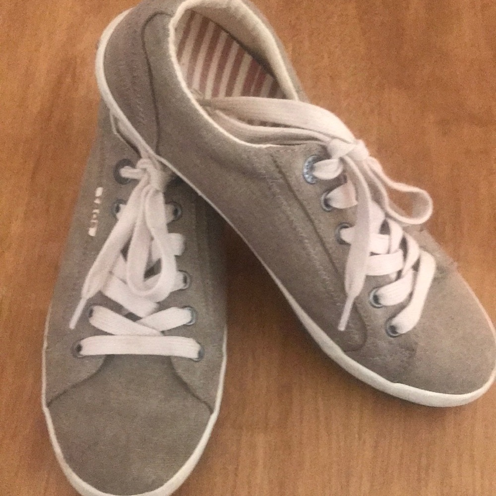 Taos sneakers